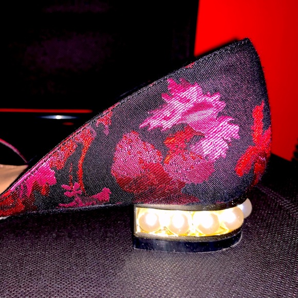 COPY - Dressy, Classy, Flashy Floral Brocade & Pearl Flat - Picture 2 of 6